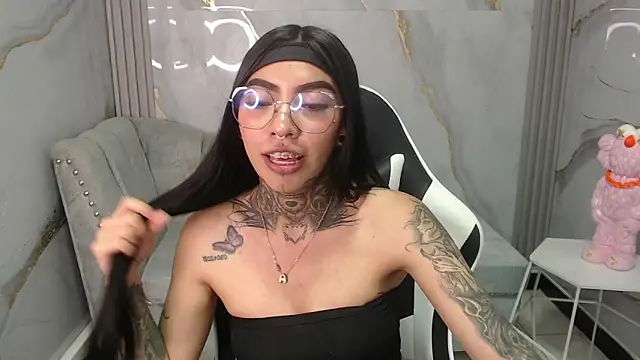 Ashley Blum v online show from September 27, 8:16 pm