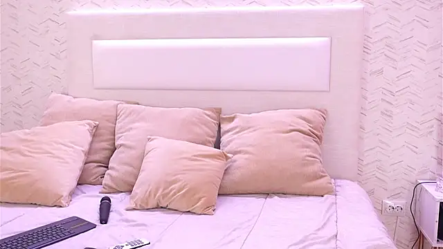 DahliaRosee online show from December 5, 8:21 pm