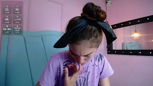 danna7cute online show from November 10, 8:26 pm