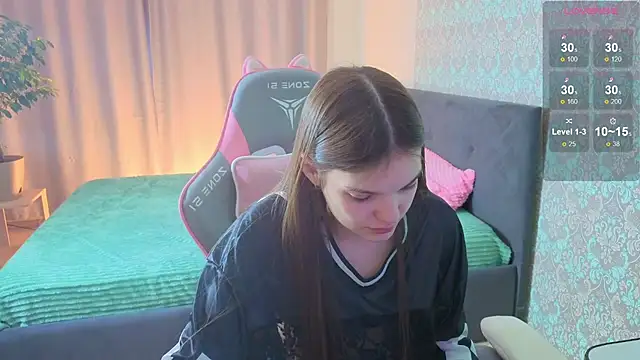 magic shy  online show from April 2, 1:47 am