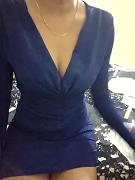 izha5751 online show from September 14, 1:20 pm