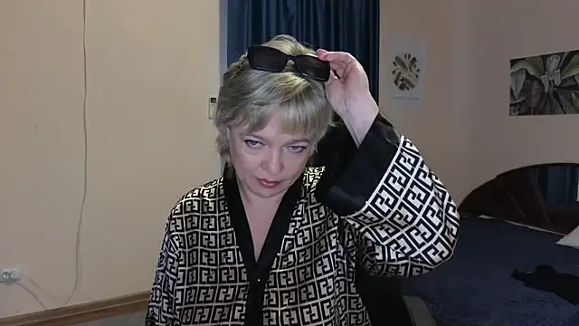 Rosette Pricky online show from September 12, 1:51 pm