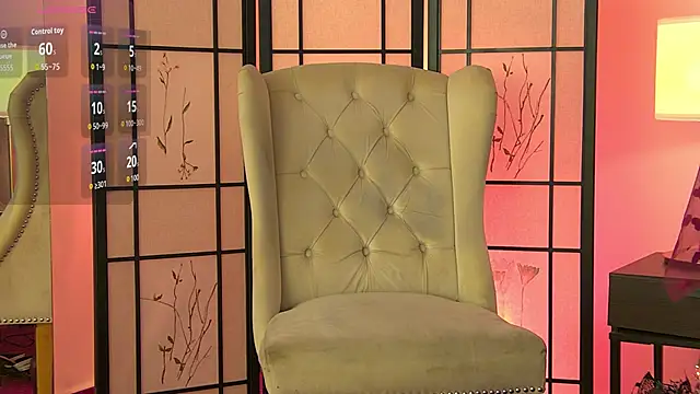 NiaMalkova online show from October 10, 4:34 pm