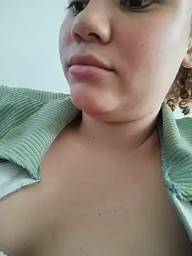 SirenRouge 69 online show from February 5, 8:34 pm