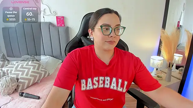 amaia monet online show from April 7, 7:05 pm