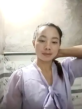 milo123-xx online show from September 9, 4:40 pm