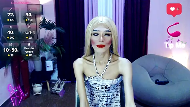 itsmeMonicaloove69 online show from September 11, 2:45 am