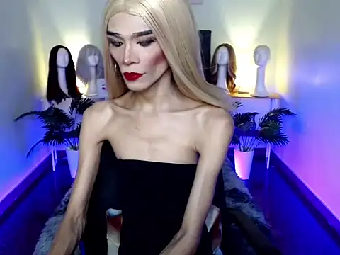 itsmeMonicaloove69 online show from October 17, 7:44 am