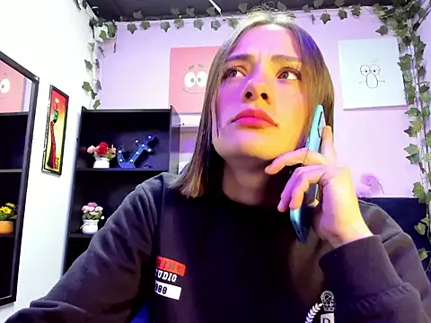 Snapshot of Tammy_Thompson_ chatting on September 10, 1:55 pm Tammy Thompson  online show from September 10, 1:55 pm