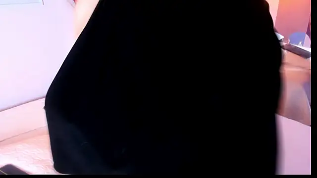 DaliaRahal online show from March 10, 1:04 pm