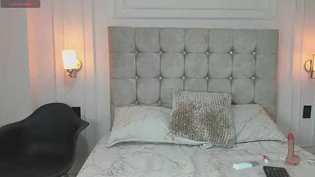 DulceEstrella  online show from September 25, 4:22 am