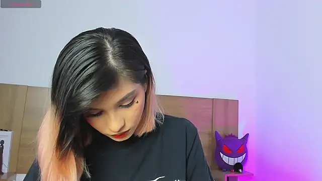 Snapshot of Akatsumi_ chatting on October 15, 9:50 pm Akatsumi  online show from October 15, 9:50 pm