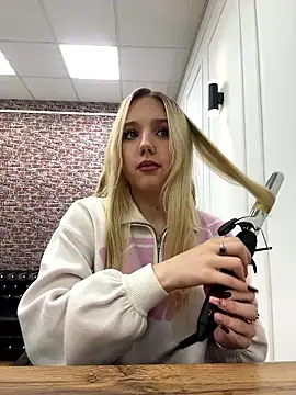 Sky Cutie online show from January 13, 5:24 am