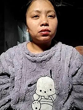 venu00 online show from February 3, 4:10 am