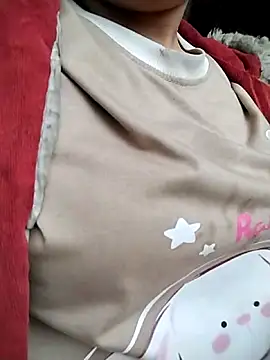 venu00 online show from December 18, 6:40 am