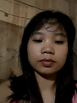 Snapshot of Ngoc-bbi chatting on October 3, 6:35 pm Ngoc-bbi online show from October 3, 6:35 pm