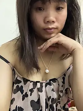 Snapshot of Ngoc-bbi chatting on October 5, 6:46 pm Ngoc-bbi online show from October 5, 6:46 pm