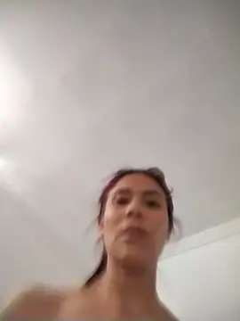 dulcelatin21 online show from November 26, 7:59 pm