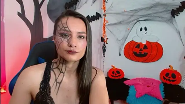 danna 888 online show from October 31, 6:12 pm