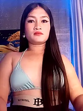 Naughtyalina2 online show from December 4, 10:32 pm