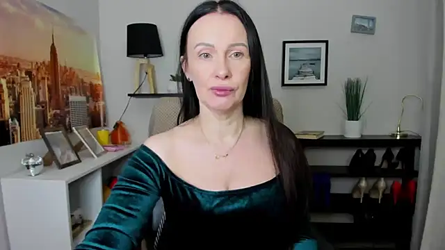 Velvet Jasmine online show from February 4, 6:49 am