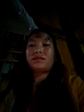 miss-su online show from December 17, 11:42 pm