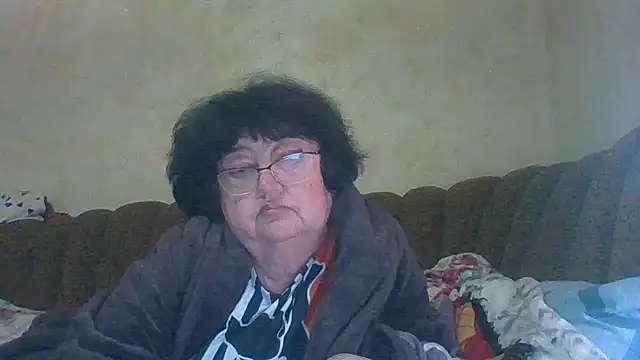 MilaSky5303 online show from December 2, 6:10 pm