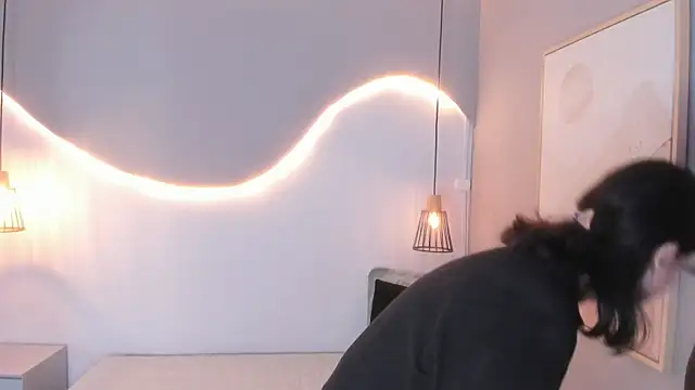 Julieth brown  online show from October 15, 7:49 pm