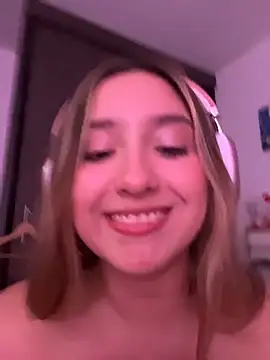 MoraInFire online show from March 21, 8:19 am