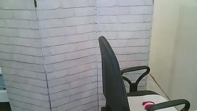 Helen xi  online show from January 14, 5:23 am