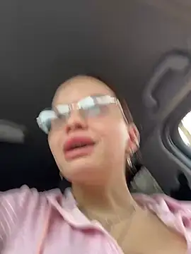 SMELLSEX online show from April 1, 10:38 am