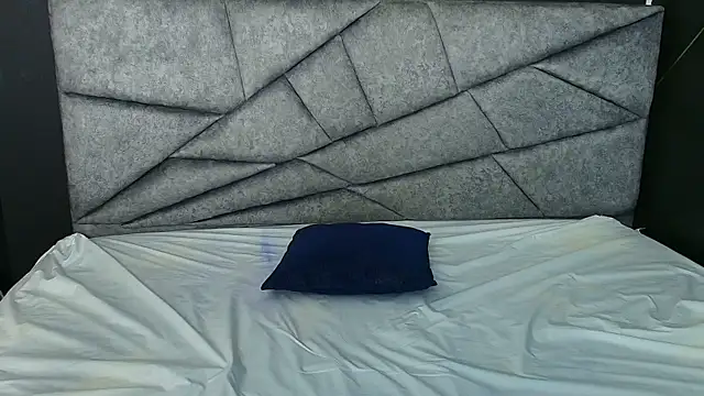 LiaMonroee  online show from October 29, 12:42 pm