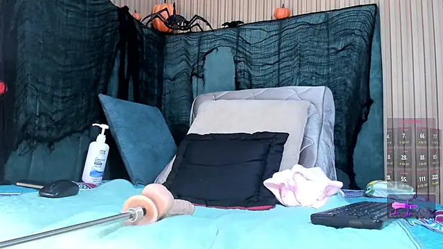 EvelynFoxx- online show from October 27, 12:17 am