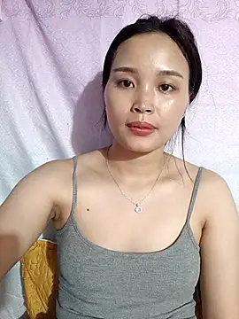 Lili lovely online show from October 6, 8:31 am