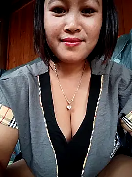 maycuc123 online show from October 6, 9:04 am