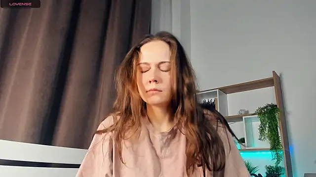 DarnellPesnell online show from October 16, 9:17 pm