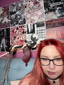 Denise  levi  online show from September 18, 1:04 am