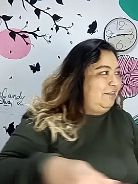 curvy diva  online show from September 12, 11:18 am