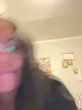 StylishEchium online show from November 24, 1:18 am