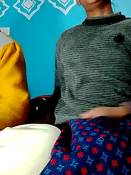 Pahadi couple online show from December 16, 4:51 am