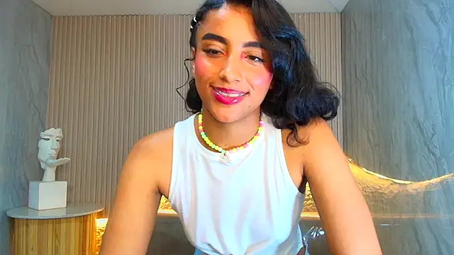 katty berry r online show from December 4, 8:31 pm