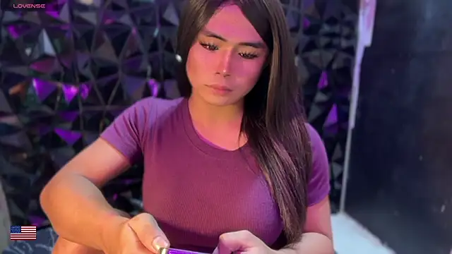 NyxaraSinDoll online show from April 15, 9:10 am