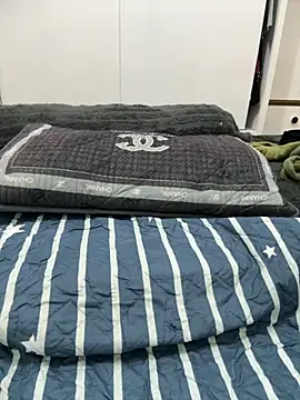 linhanhanna online show from September 11, 8:25 am