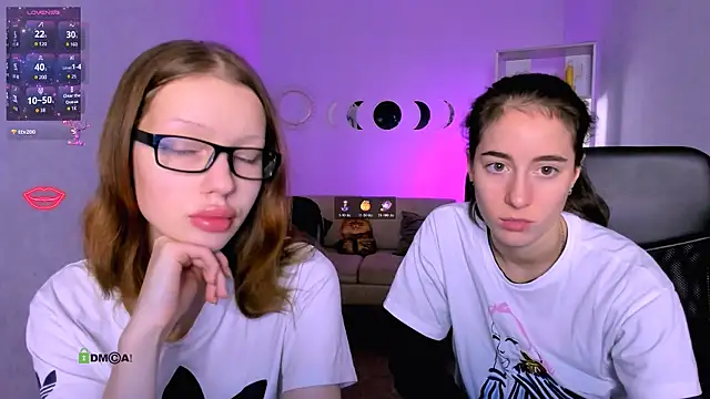 khloebeauty online show from November 11, 8:17 pm