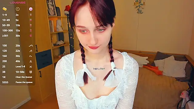 KatyKufel online show from March 7, 7:43 pm