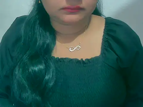 Saniya K online show from December 14, 3:51 pm