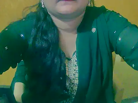 Snapshot of Saniya_K chatting on September 22, 2:59 pm Saniya K online show from September 22, 2:59 pm