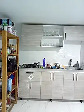 LoanaSantos online show from April 1, 1:06 am