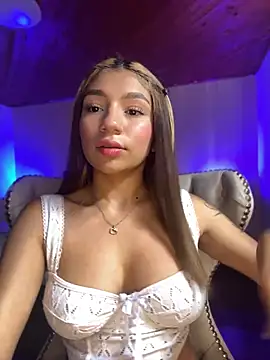 Isabella18 pink online show from June 12, 5:21 pm