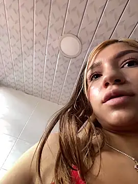 Isabella18 pink online show from June 3, 6:02 pm